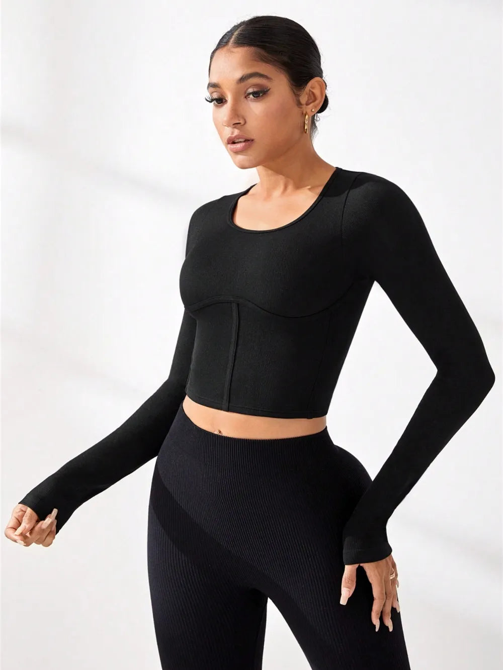 Round Neck Long Sleeve Active T-Shirt Carauana Store