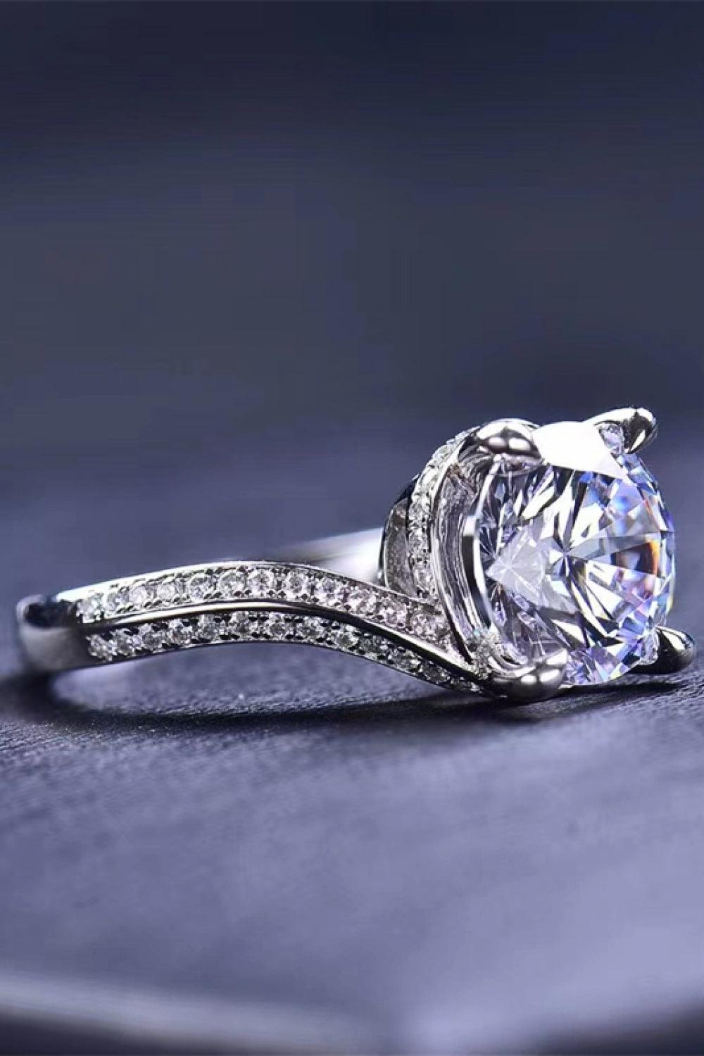 Keep Your Eyes On Me 3 Carat Moissanite Ring Carauana Store