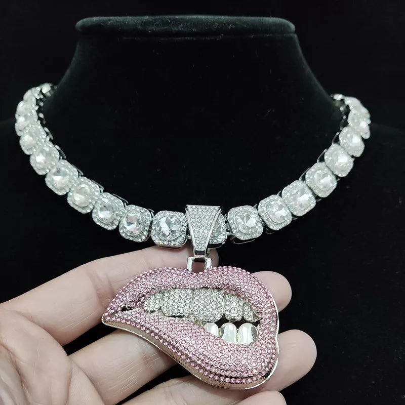 ZIDOM Bite Lip Necklace – Rhinestone Pendant