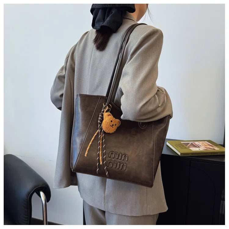 Large Capacity Retro Casual Shoulder Bag