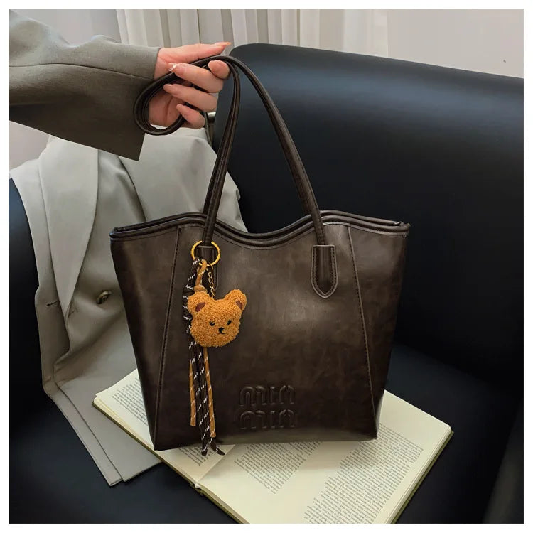 Large Capacity Retro Casual Shoulder Bag