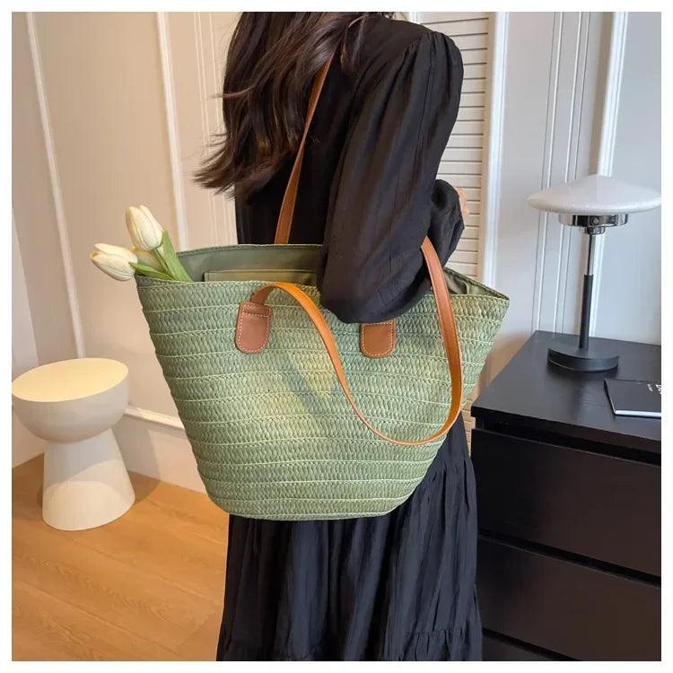 Sunny Days Ahead: Portable Straw Shoulder Bag – Your Stylish Satchel Carauana Store