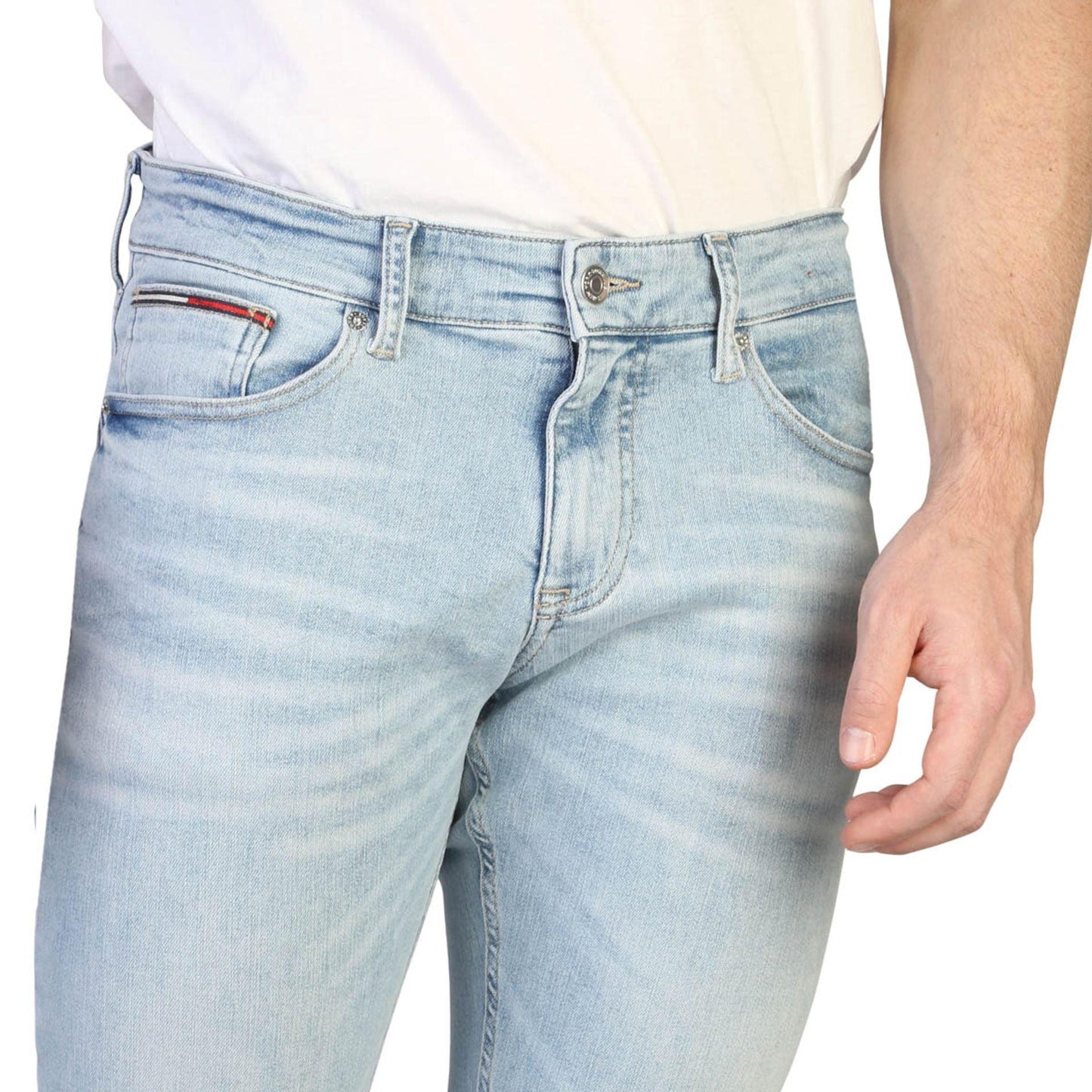 Tommy Hilfiger Jeans Carauana Store