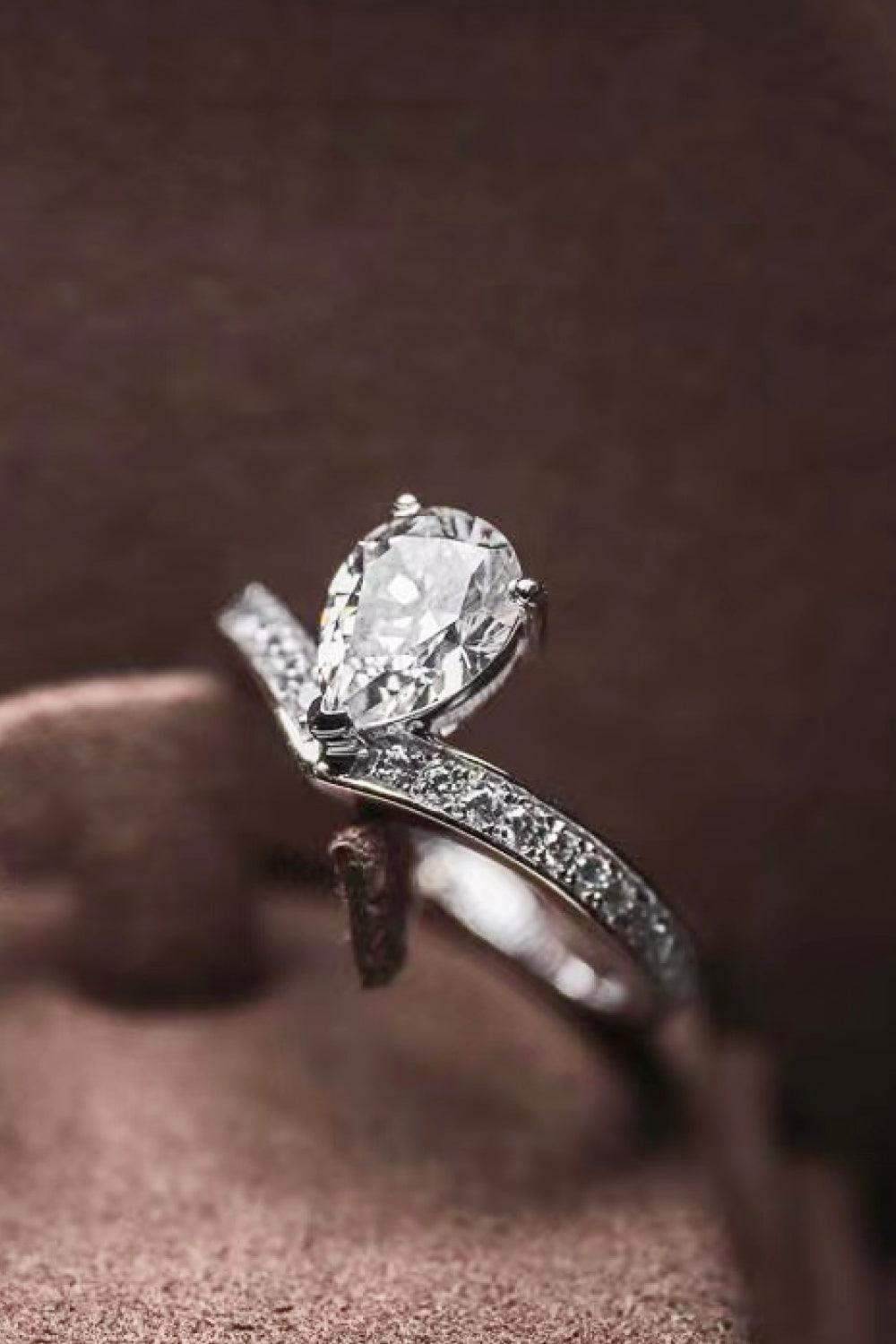 925 Sterling Silver Teardrop 1 Carat Moissanite Ring Carauana Store