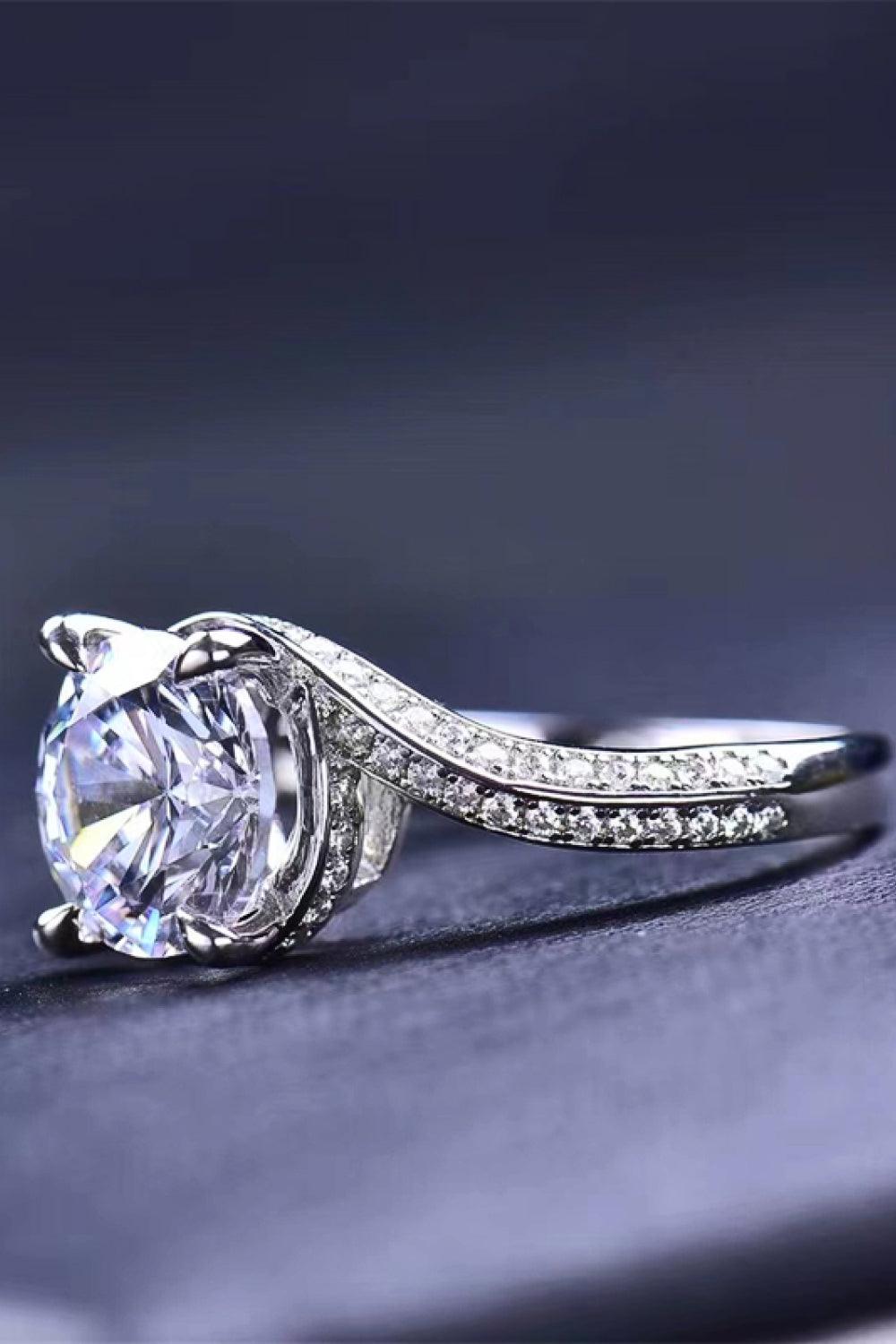 Keep Your Eyes On Me 3 Carat Moissanite Ring Carauana Store