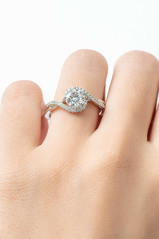 1 Carat Moissanite Crisscross Ring Carauana Store