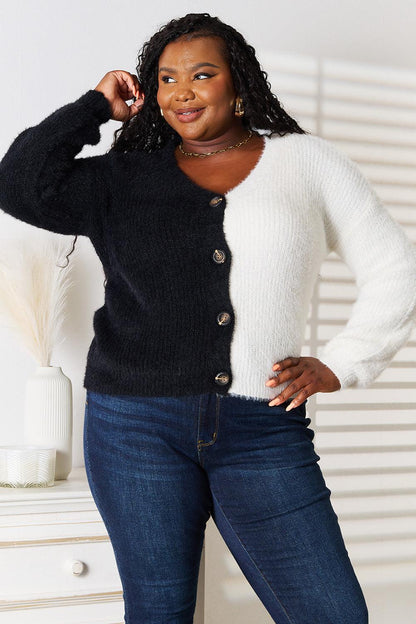 Angel Wings Woven Right Contrast Button-Front V-Neck Cardigan Carauana Store